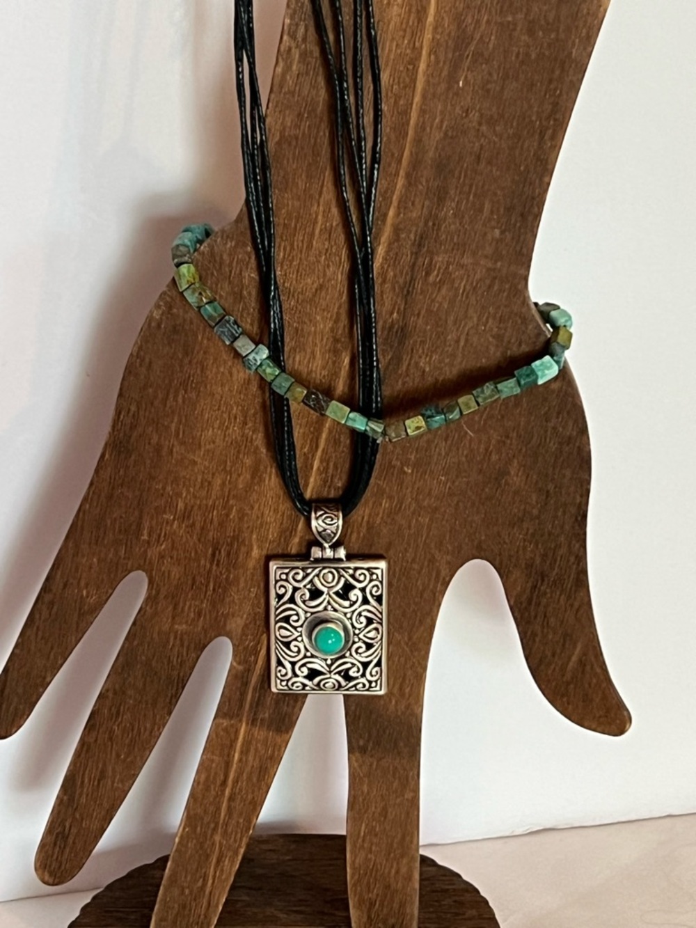 Necklace &  Bracelet Set